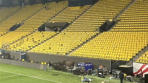 مدرجات ملعب النصر