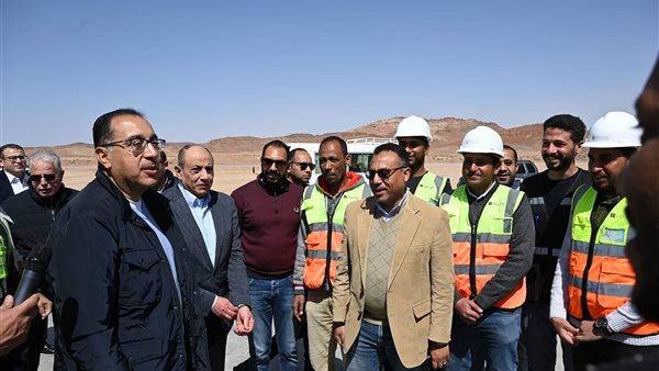 رئيس الوزراء يتفقد