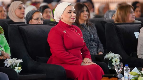  السيدة انتصار السيسي