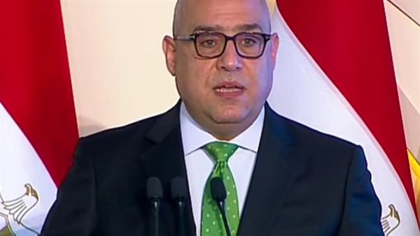 وزير الإسكان 