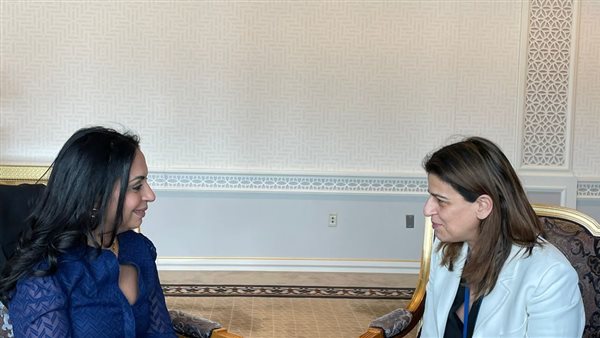 مايا مرسي مع مع جوسي