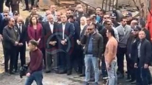 رئيس الوزراء يتفقد