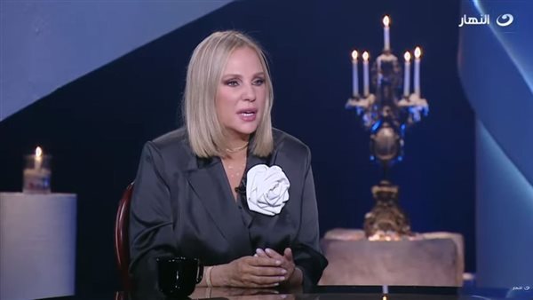 الفنانة شيرين رضا