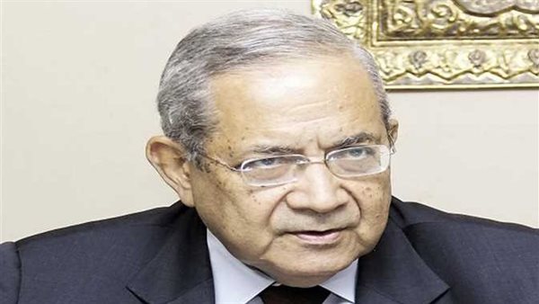  السفير جمال بيومى