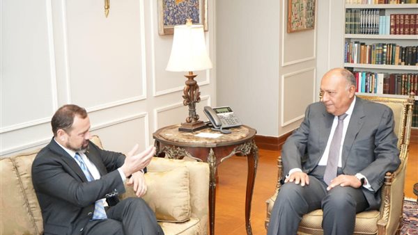 شكري- المبعوث الأمريكي