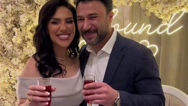 محمد العمروسي ومي