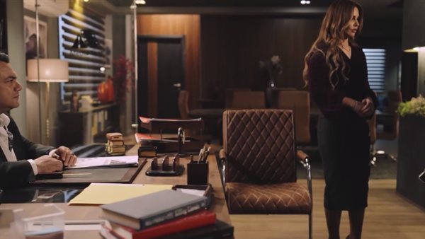 مسلسل سر إلهي