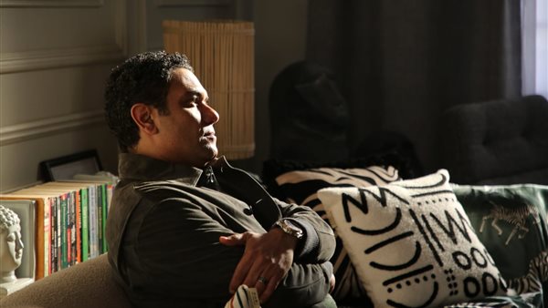 مسلسل بدون سابق انذار