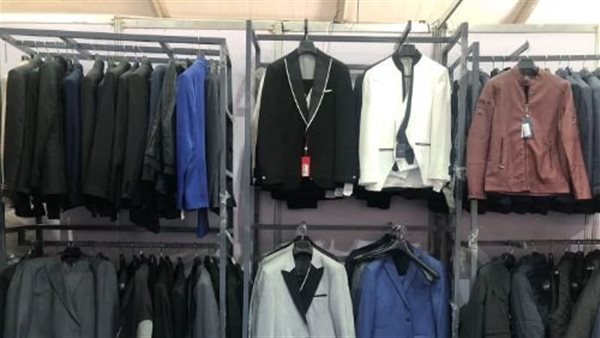 . أسعار الملابس داخل