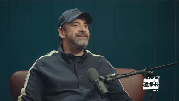 كريم عبد العزيز 