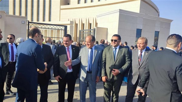 نواب البرلمان بالعاصمة