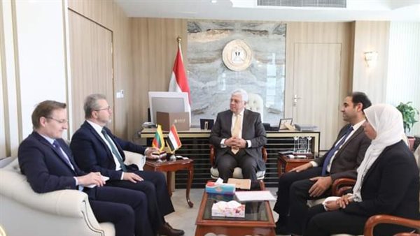 وزير التعليم العالي