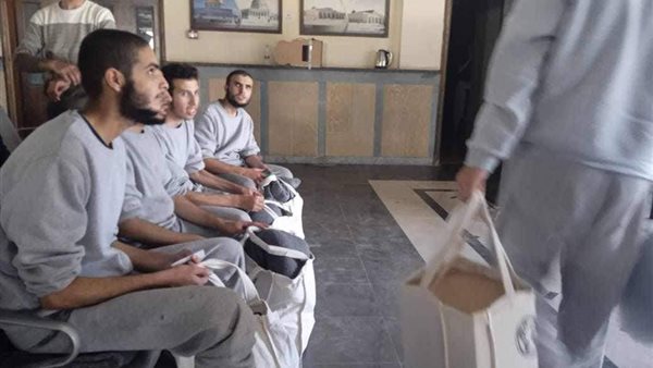 بعض الأشخاص الذي