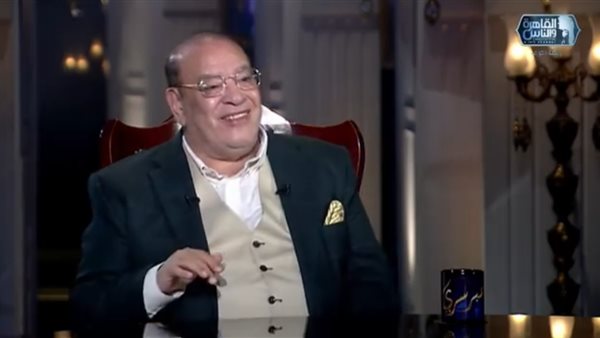 صلاح عبد الله 