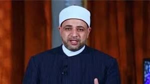  الدكتور أيمن أبو