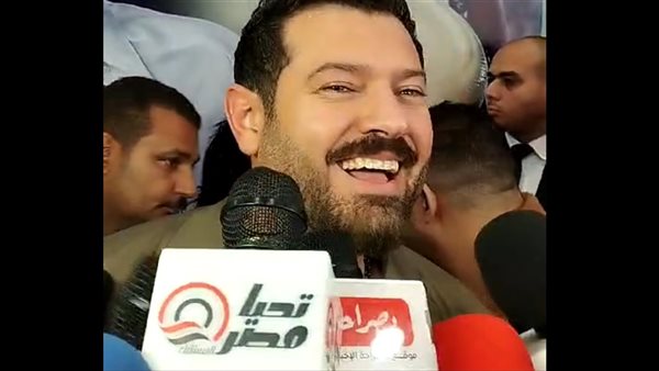 الفنان عمرو يوسف