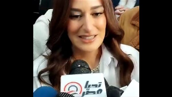 الفنانة أمينة خليل