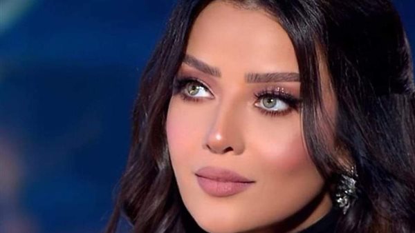 رضوى الشربيني 