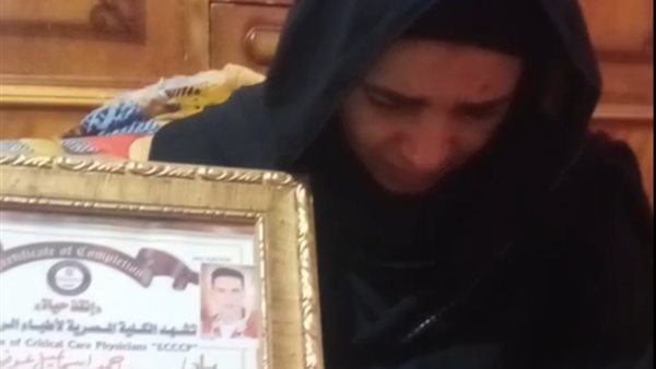 والدة أحمد ممرض الغربية