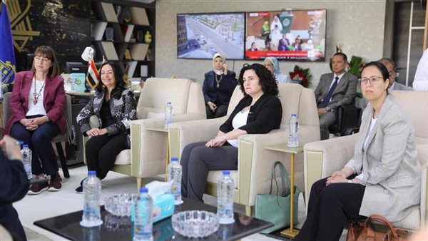 الدكتور مايا مرسى