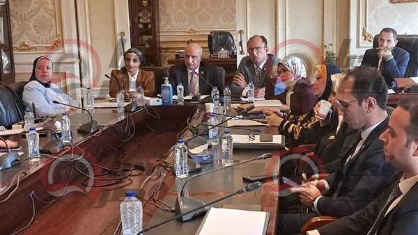 اجتماع لجنة التعليم