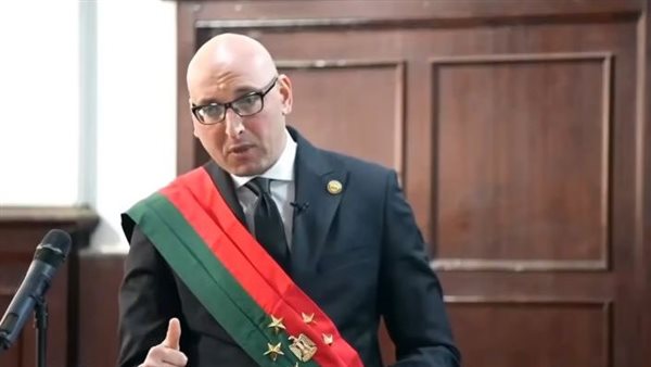 المحامي العام الأول