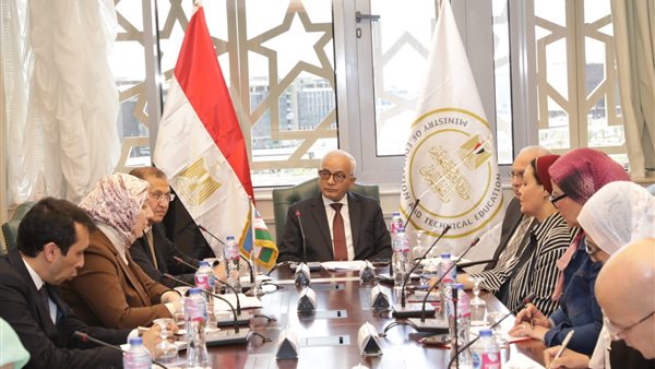 وزير التعليم