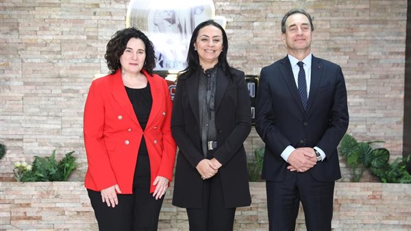 رئيسة القومى للمرأة