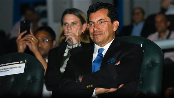 الدكتور أشرف صبحي