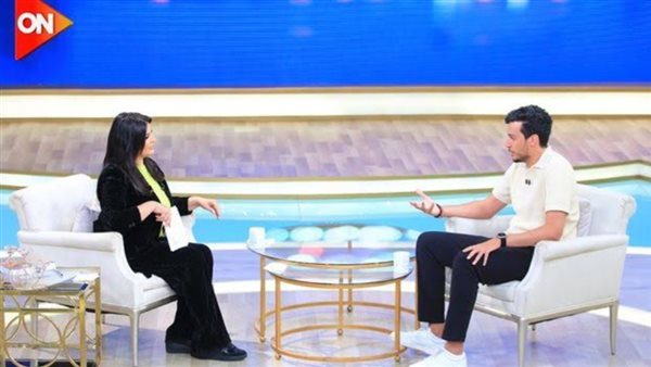 أحمد عبد الوهاب مع