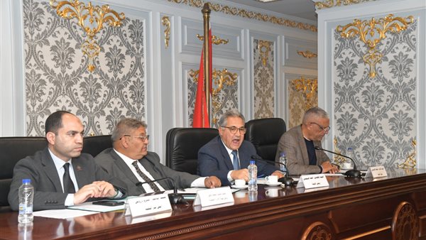 اجتماع لجنة الإدارة