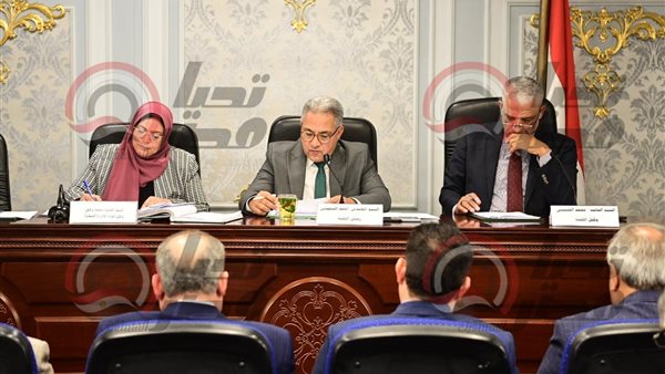 اجتماع لجنة الإدارة