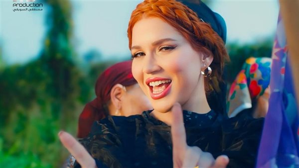 نوال عبد الشافي 