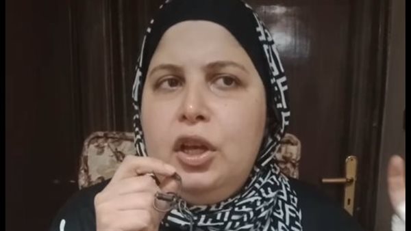 آية ضحية زوجها