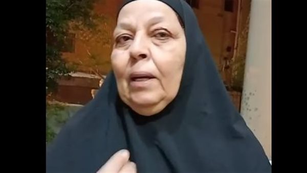 شقيقة مسنة الفيوم