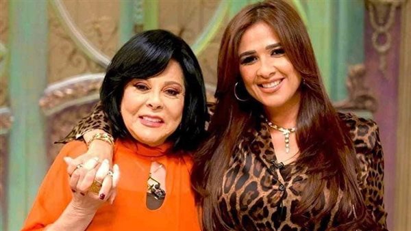 ياسمين عبد العزيز