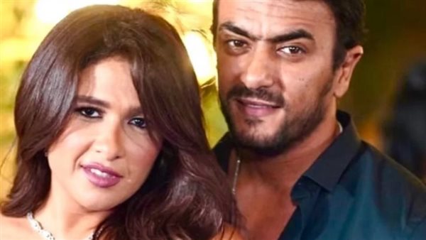 ياسمين عبد العزيز