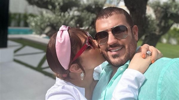 أصالة وزوجها