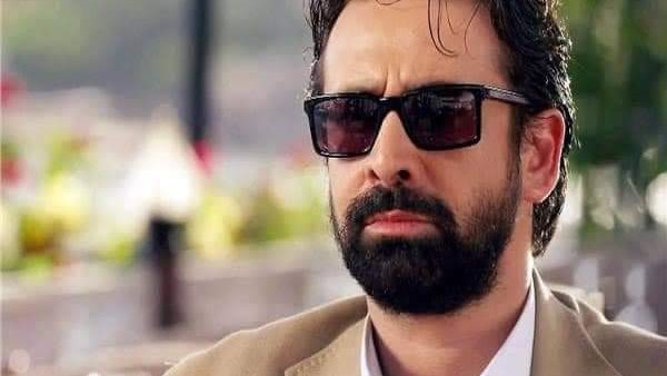 كريم عبد العزيز 