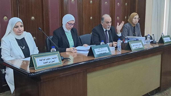 اجتماع لجنة التضامن