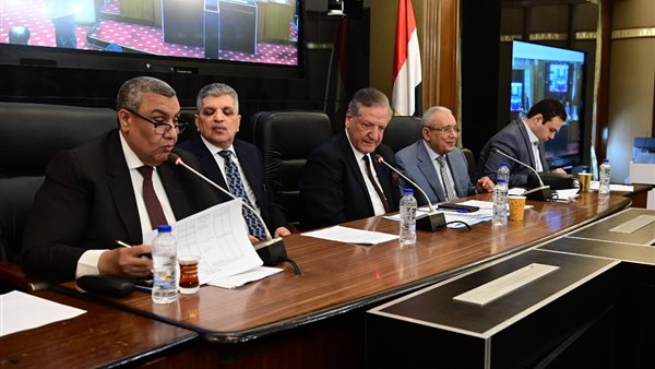 اجتماع لجنة الخطة