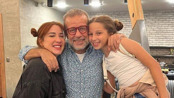 شريف منير وابنته