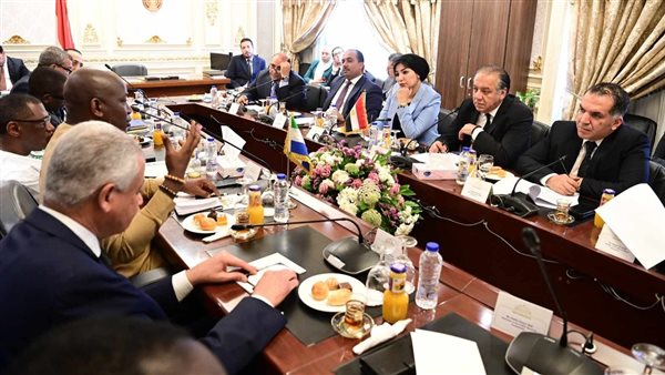 صورة من الاجتماع