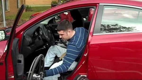 التقديم على سيارة