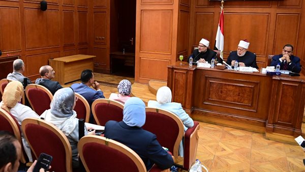 اجتماع لجنة الشئون