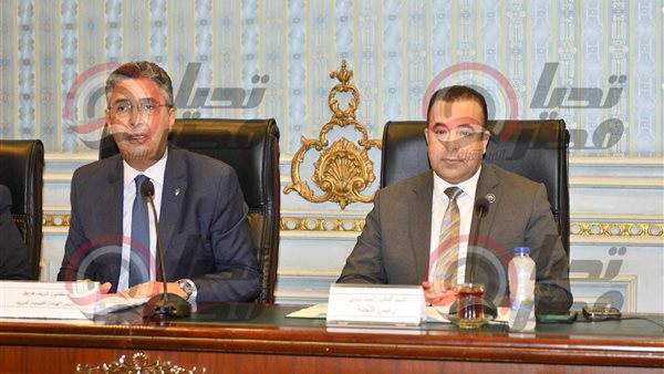 اجتماع لجنة الاتصالات