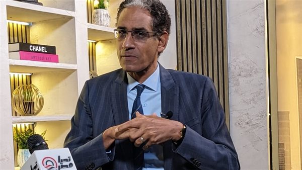 النائب طارق تهامي