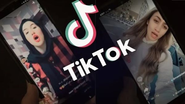 فتيات التيك توك