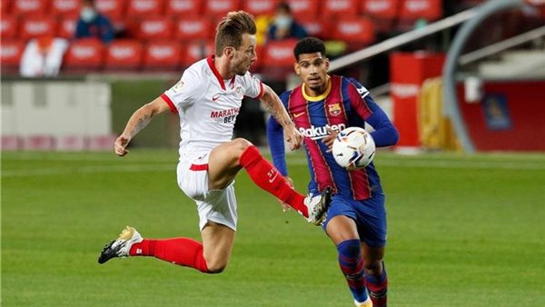 برشلونة وإشبيلية