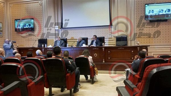 اجتماع لجنة الإسكان